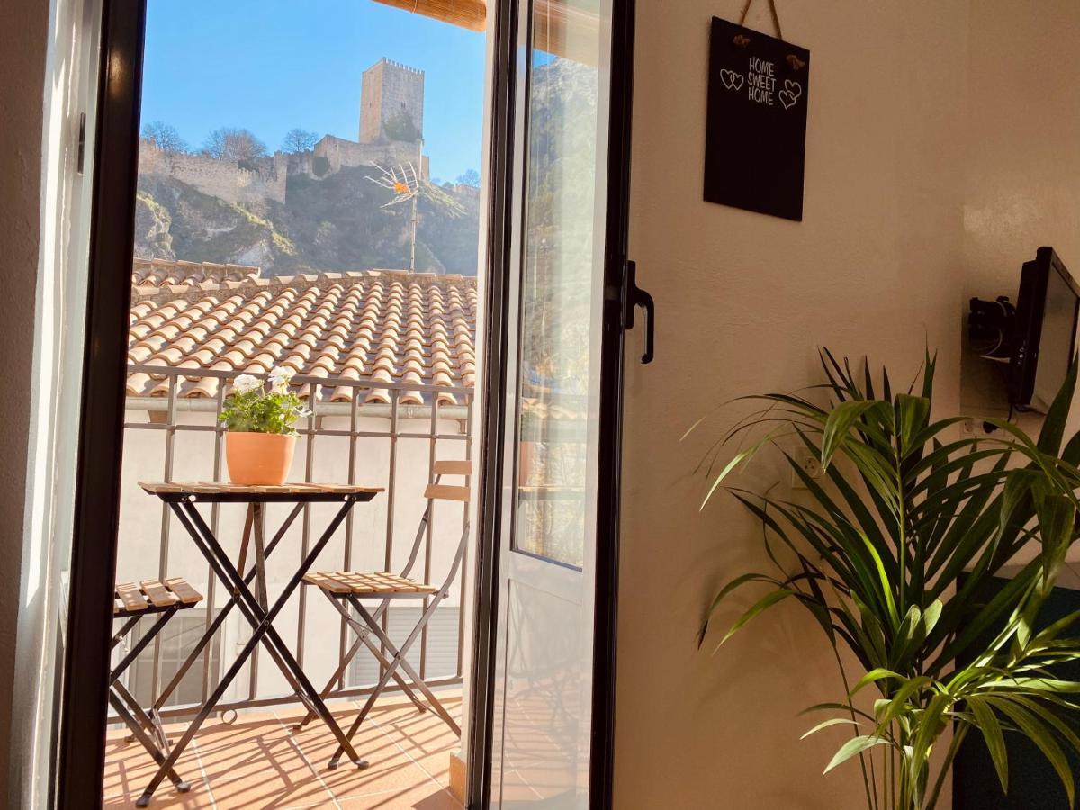Casa Cris Oldtown Cazorla Villa ภายนอก รูปภาพ